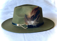 Green/black band fedora with feathers